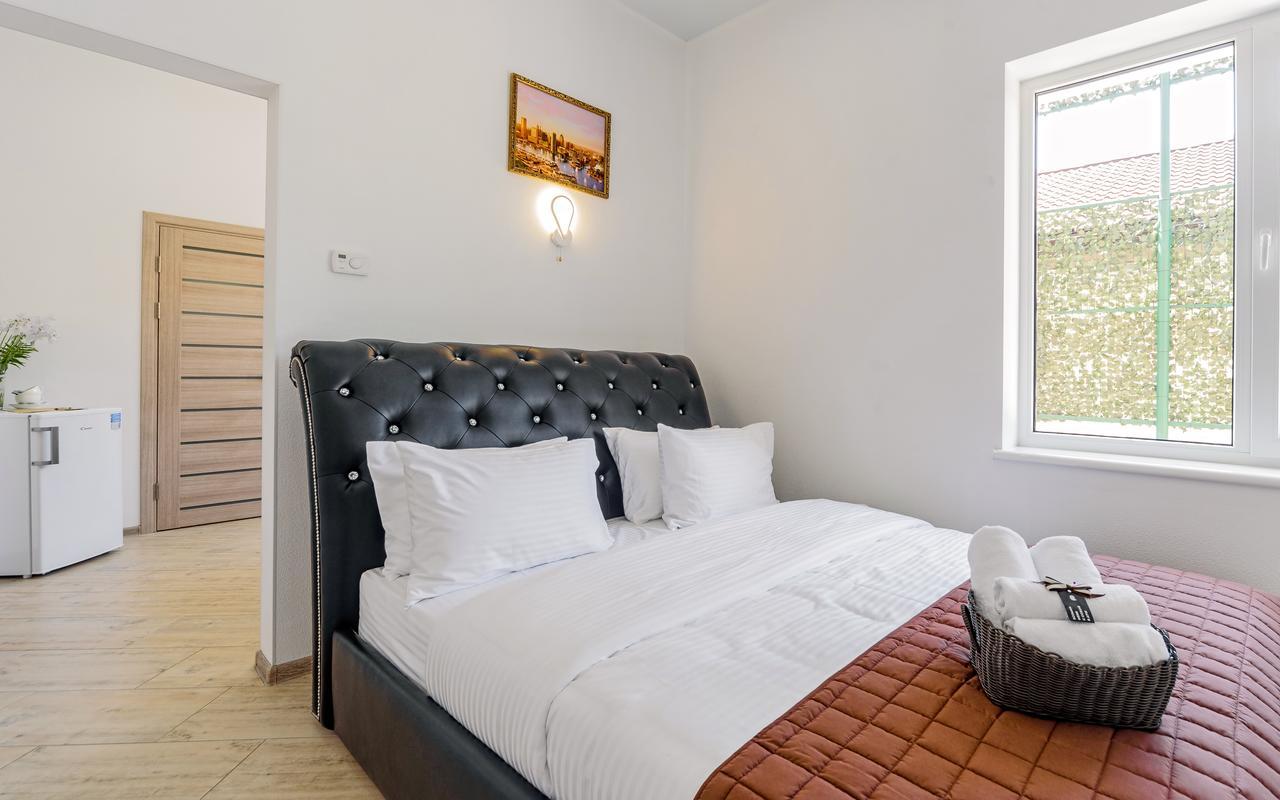 Hotel Sorrento Odessza Kültér fotó